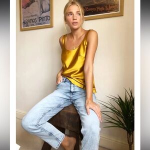 Mango Blue Mom Jeans Light Wash Size 1